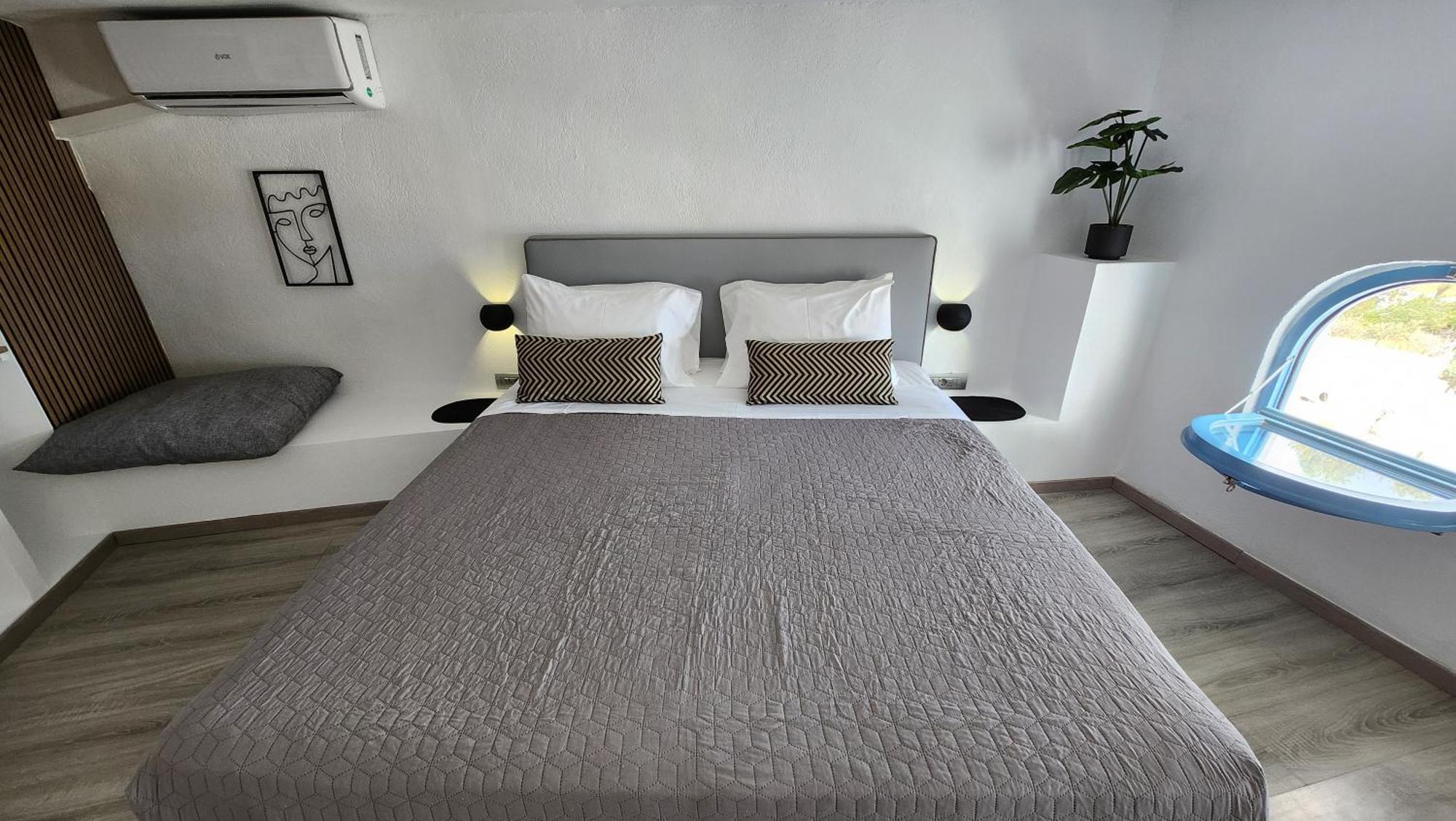 Euphoria Suites & Deluxe Studios Фіра Екстер'єр фото