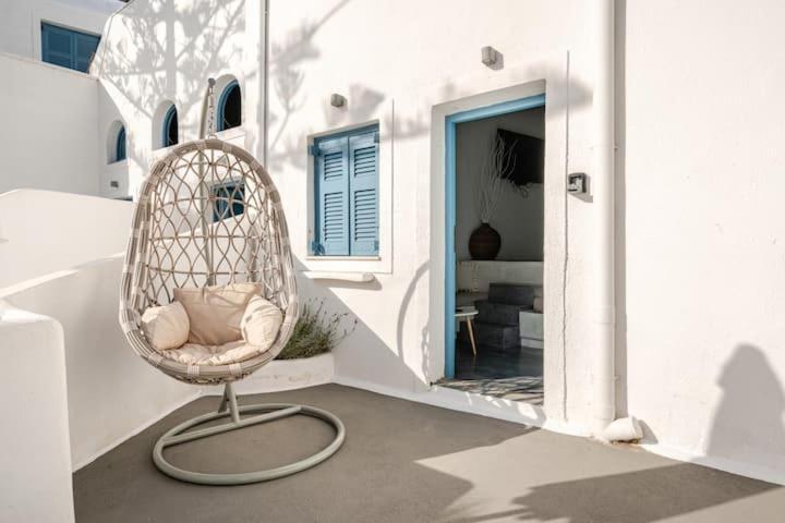 Euphoria Suites & Deluxe Studios Фіра Екстер'єр фото